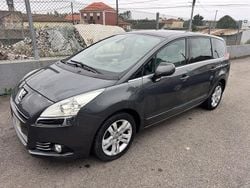 Usado 2010 Peugeot 5008 Monovolume | € 5.499 (Preço justo)