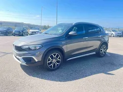 Cinzento Usado 2022 Fiat Tipo Lounge | € 19.990 (Preço elevado)