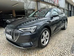 Cinzento Usado 2020 Audi e-tron SUV | € 46.000