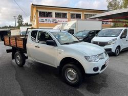Branco Usado 2011 Mitsubishi L200 Pickup | € 19.500 (Preço justo)