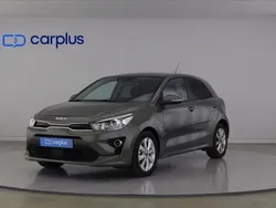 Cinza Usado 2021 Kia Rio | € 15.990 (Preço justo)