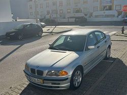 Usado 2001 BMW 320 Sedan | € 3.500 (Preço justo)