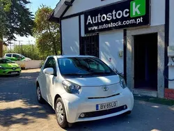 Branco Usado 2009 Toyota iQ Citadino | € 8.000 (Preço elevado)