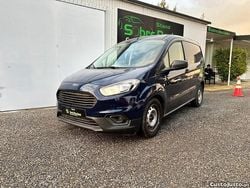 Azul Usado 2020 Ford Transit | € 10.900
