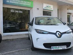 Branco Usado 2018 Renault Zoe Life Citadino | € 11.800 (Preço justo)