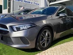 Cinzento Usado 2018 Mercedes A200 | € 21.500 (Bom preço)
