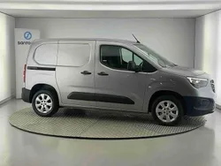 Cinzento Usado 2022 Opel Combo Monovolume | € 16.990 (Preço justo)
