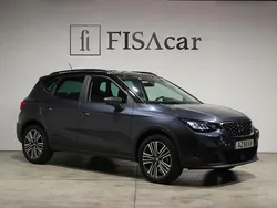 Cinza Usado 2023 Seat Arona Style SUV | € 17.900 (Preço justo)