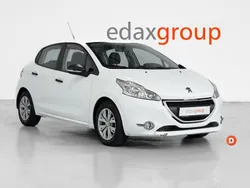 Branco Usado 2013 Peugeot 208 Access Citadino | € 3.790 (Super Preço)
