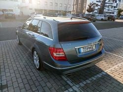 Usado 2012 Mercedes C250 Avantgarde Sedan | € 15.800 (Caro)