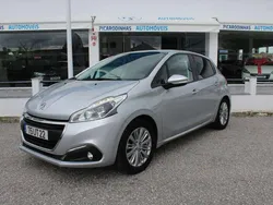 Cinza Usado 2018 Peugeot 208 Style Citadino | € 11.880 (Preço justo)