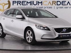 Cinzento Usado 2013 Volvo V40 Carrinha | € 11.990 (Preço justo)