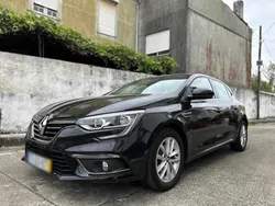 Preto Usado 2017 Renault Mégane IV Citadino | € 12.900