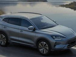Cinzento Novo 2025 BYD Seal Sedan | € 42.900 (Bom preço)
