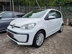 Branco Usado 2023 VW up! Move Citadino | € 14.500 (Preço justo)