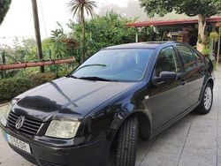Usado 2001 VW Bora Sedan | € 1.800