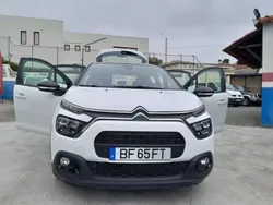 Branco Usado 2021 Citroën C3 Shine Citadino | € 19.900