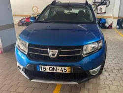 Azul Usado 2015 Dacia Sandero Citadino | € 9.000 (Super Preço)
