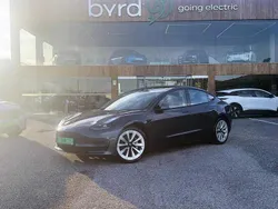Cinza Usado 2021 Tesla Model 3 Long Range AWD Sedan | € 30.900 (Preço justo)