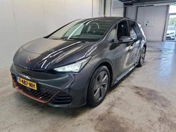 Cinza antracite Usado 2023 Cupra Born Citadino | € 23.890 (Preço justo)