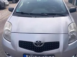 Cinzento Usado 2008 Toyota Yaris Citadino | € 4.400 (Super Preço)