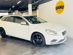 Branco Usado 2012 Volvo V60 R-Design Carrinha | € 9.490 (Preço justo)