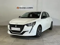 Branco Usado 2023 Peugeot 208 Active Citadino | € 16.750 (Preço justo)