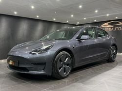 Cinza Usado 2023 Tesla Model 3 Standard Range Plus Sedan | € 30.900 (Bom preço)
