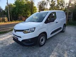 Branco Usado 2023 Toyota Proace Van | € 17.000