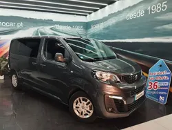 Cinzento Usado 2019 Peugeot Traveller Monovolume | € 29.799 (Preço justo)