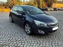 Usado 2010 Opel Astra Sedan | € 6.250 (Preço justo)