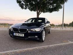 Usado 2013 BMW 318 Sport Line Sedan | € 13.750 (Preço justo)