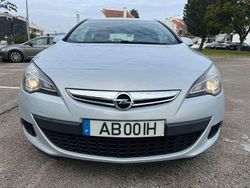 Usado 2013 Opel Astra GTC | € 8.950 (Caro)