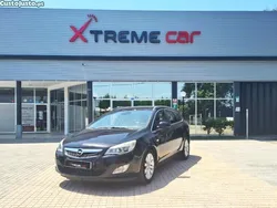 Preto Usado 2010 Opel Astra Cosmo Carrinha | € 7.950 (Preço elevado)