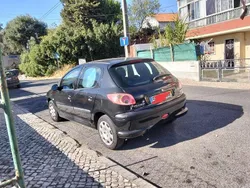 Usado 2004 Peugeot 206 Sedan | € 1.700