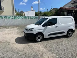 Branco Usado 2020 Citroën Berlingo Monovolume | € 13.250 (Bom preço)