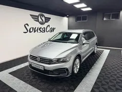 Cinza Usado 2021 VW Passat GTE Carrinha | € 22.900 (Preço justo)