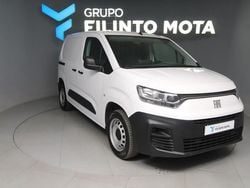 Branco Usado 2023 Fiat Doblò Monovolume | € 18.490 (Preço justo)
