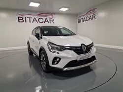 Branco (metalizado) Usado 2021 Renault Captur SUV | € 19.950 (Preço justo)