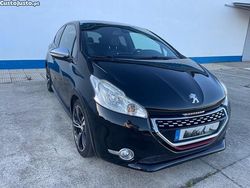 Preto Usado 2014 Peugeot 208 GTi Citadino | € 12.950 (Preço justo)