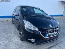 Preto Usado 2014 Peugeot 208 GTi Citadino | € 12.950 (Preço justo)
