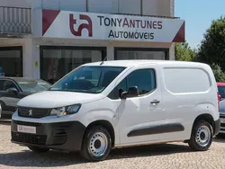 Branco Usado 2019 Peugeot Partner Premium Monovolume | € 12.500 (Preço justo)
