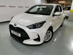 Branco Usado 2021 Toyota Yaris Hybrid Comfort | € 19.900 (Preço justo)