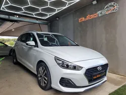 Branco Usado 2020 Hyundai i30 Style Carrinha | € 14.990 (Preço justo)