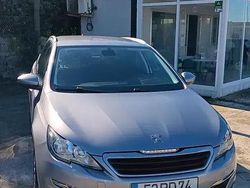 Cinza prata Usado 2016 Peugeot 308 SW Access Carrinha | € 9.650