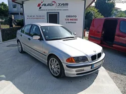 Cinza Usado 1999 BMW 320 Sedan | € 3.750 (Preço justo)