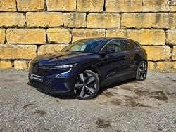 Azul Usado 2023 Renault Mégane IV Techno Citadino | € 29.500 (Preço justo)