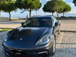 Cinzento Usado 2018 Porsche Panamera 4 Sedan | € 72.000 (Super Preço)