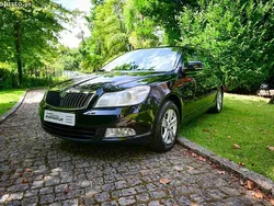 Preto Usado 2009 Skoda Octavia Elegance Carrinha | € 5.900 (Bom preço)