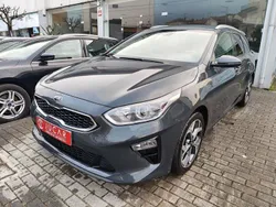 Cinza Usado 2021 Kia Ceed Carrinha | € 17.900 (Preço justo)